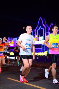 BIB: 5221, 42370, 43589
                            <button type="button" onclick="openModal(22893960)" class="btn btn-primary btn-sm float-right btn-popup" data-toggle="modal" data-target=".modal-high-quality">
                        <i class="fas fa-shopping-cart"></i> Add to Cart
                    </button>
                                            <button type="button" onclick="isThisMe(22893960, true)" class="btn btn-success btn-sm float-right btn-popup btn-isme hidden" data-toggle="tooltip" data-placement="bottom" title="นี่คือรูปของคุณใช่ไหม คลิกที่นี่เพื่อเอาเข้าอัลบั้ม">
                        <i class="fas fa-plus"></i> Add to album
                    </button>
                    <button type="button" onclick="isThisMe(22893960, false)" class="btn btn-warning btn-sm float-right btn-popup btn-isnotme hidden">
                        <i class="fas fa-ban"></i> Remove from album
                    </button>
